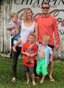 Oral Surgeon Dr. Will Ratliff with his family